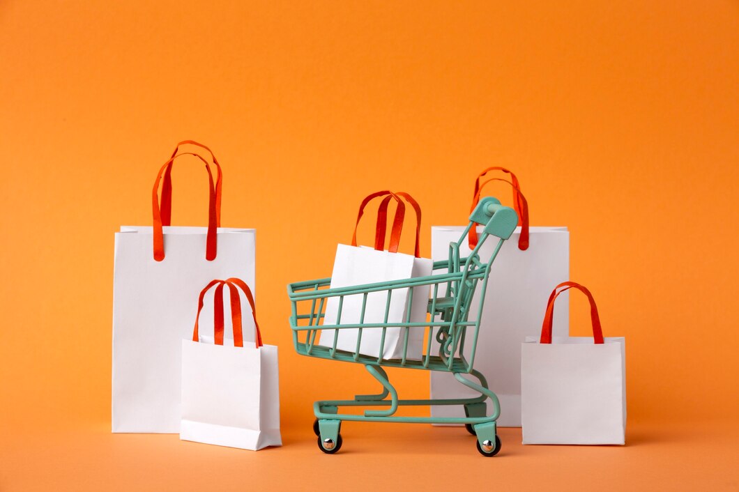 Muchos consumidores agregan productos al carrito pero finalmente no completan su compra. Para alcanzar el éxito, es esencial reducir la tasa de abandono del carrito. La inteligencia artificial puede analizar el comportamiento de tus clientes, con los datos determina las razones detrás del abandono. Mediante estrategias de remarketing, como publicidad dirigida, correos electrónicos o notificaciones push personalizados, se puede motivar a los clientes a finalizar su compra.